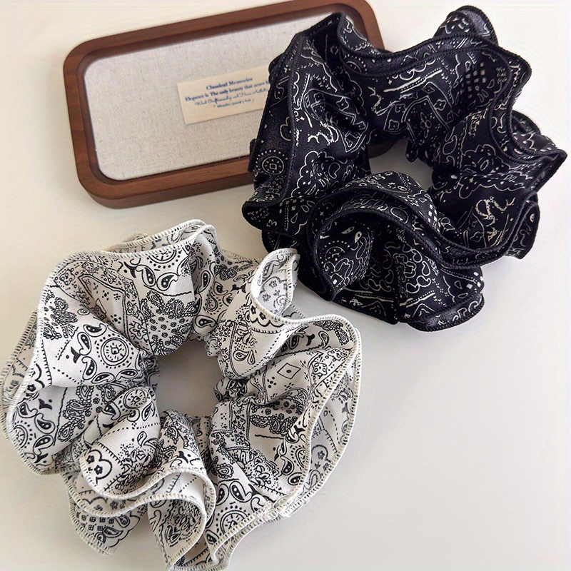 Travel Accessories For Elderly - Şık Saç Modelleri için Vintage Sanatsal